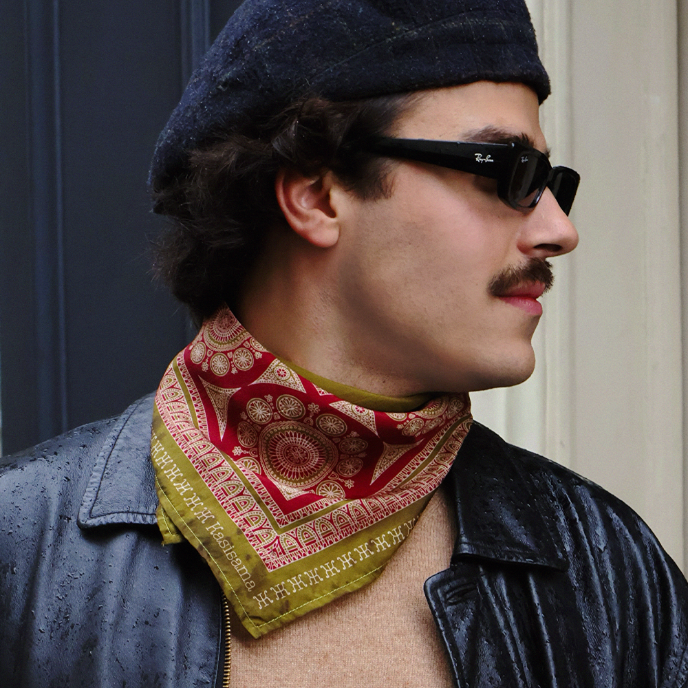 LES FOULARDS SOIE