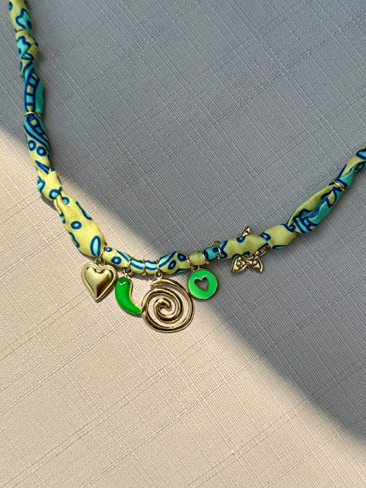 LE COLLIER JAUNE - SPIRALE